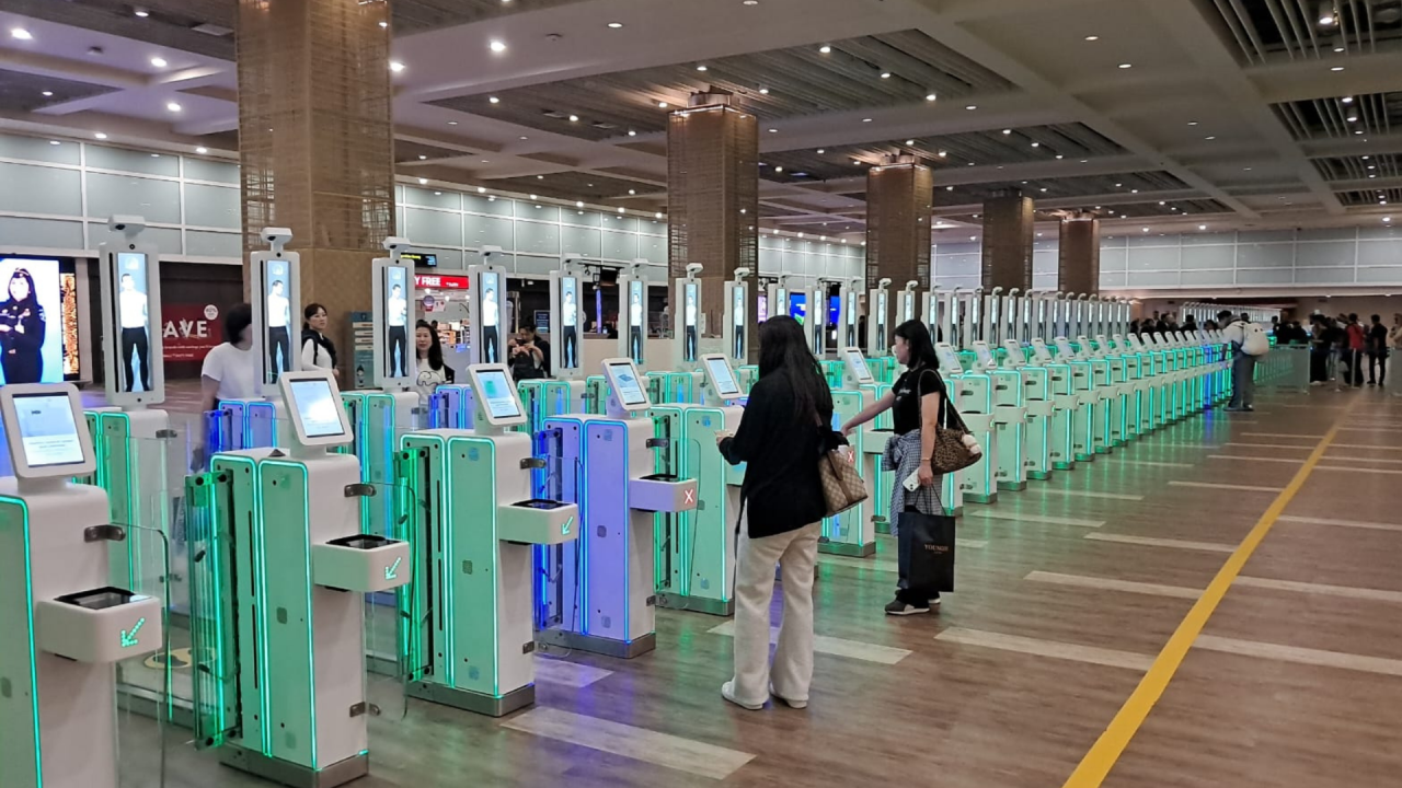 Autogate Border Control